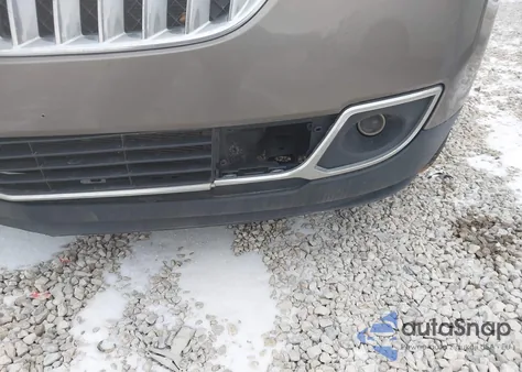 2012 Lincoln Mkx z USA, uszkodzony, nr VIN 2LMDJ8JK1CBL05622